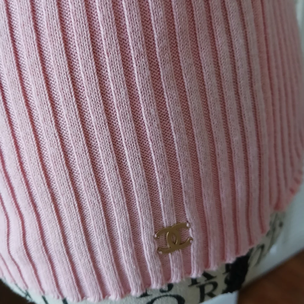 Chanel‎ Pink Rib-Knit Tank Top